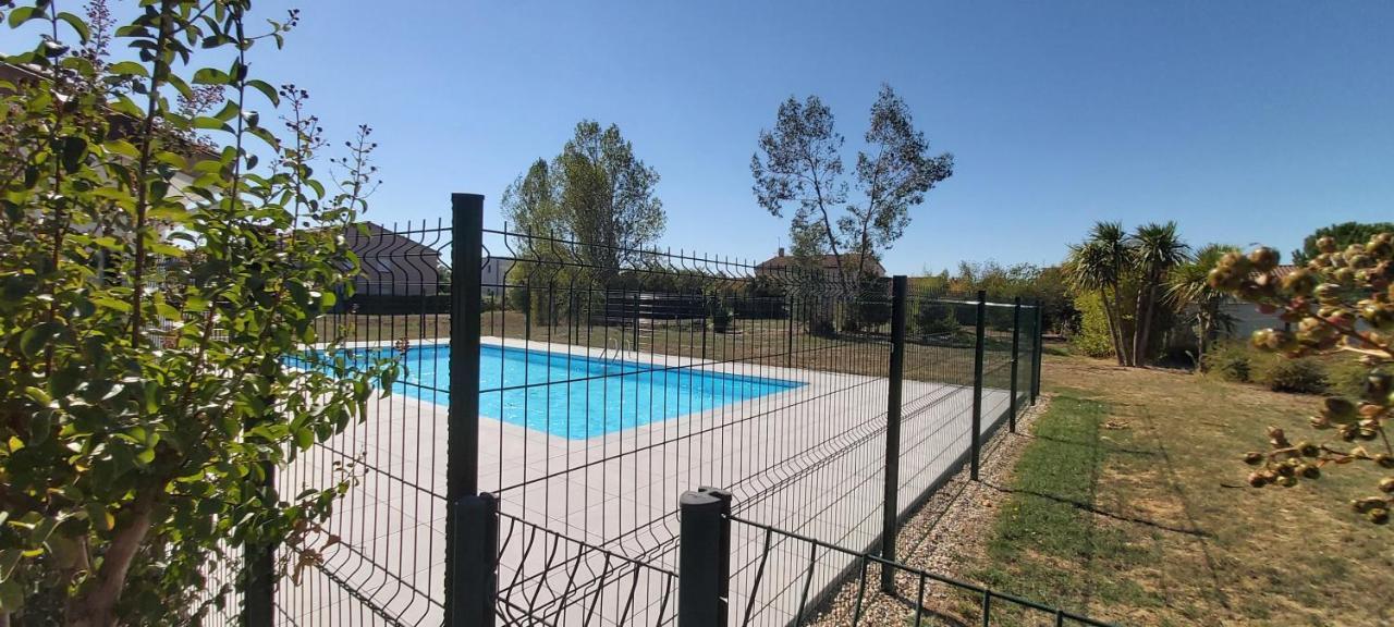 La Campagne Romantique - Avec Entree Autonome, Clim Neuve, Parking Prive & Sa Piscine ! - Saint-Sulpice (Oise) Exterior foto