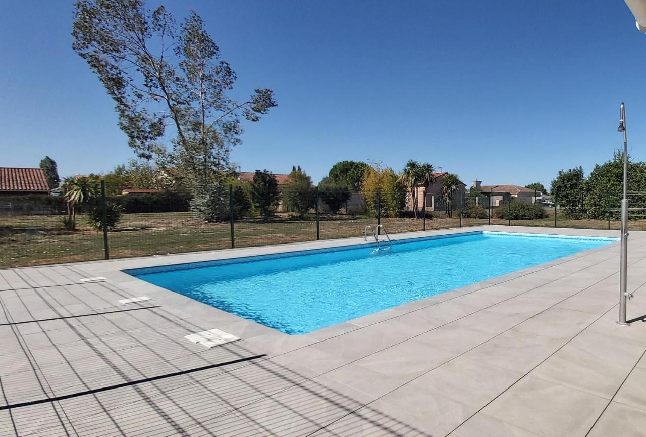 La Campagne Romantique - Avec Entree Autonome, Clim Neuve, Parking Prive & Sa Piscine ! - Saint-Sulpice (Oise) Exterior foto